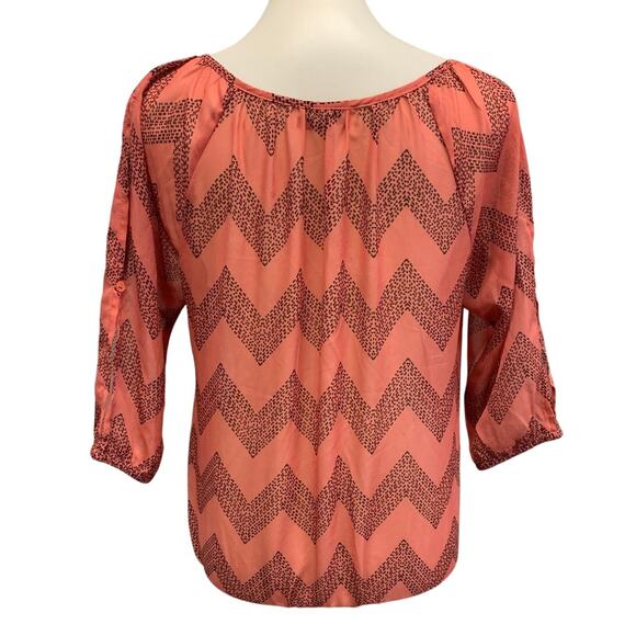 Maurices Womens Small Lightweight Front Tie Chevron Stripe Cold Shoulder Blouse - Picture 4 of 6